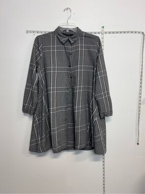 Zara Black and Gray Plaid Button-Front Tunic